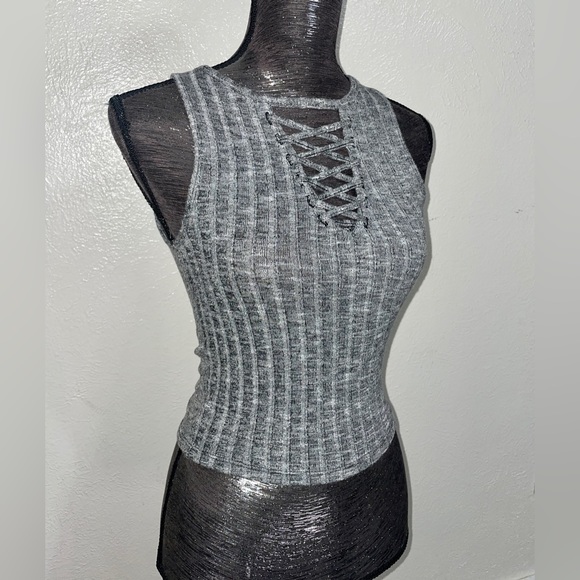 American Eagle Outfitters Tops - American Eagle Outfitters Brand Crop Top